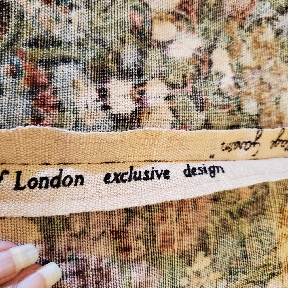 Liberty of London Round (eliptical) Tablecloth *Read L👀K Summer Fall BRIDGERTON